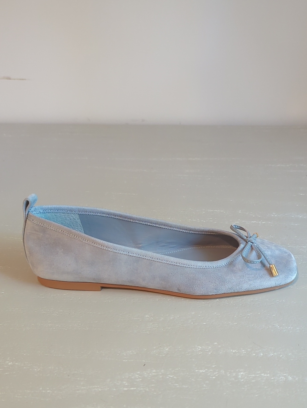 Marc Fisher Ubet Ballet Flat in Light Blue size 7